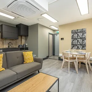 Charming 1br Flats In The Heart Of Of Londres